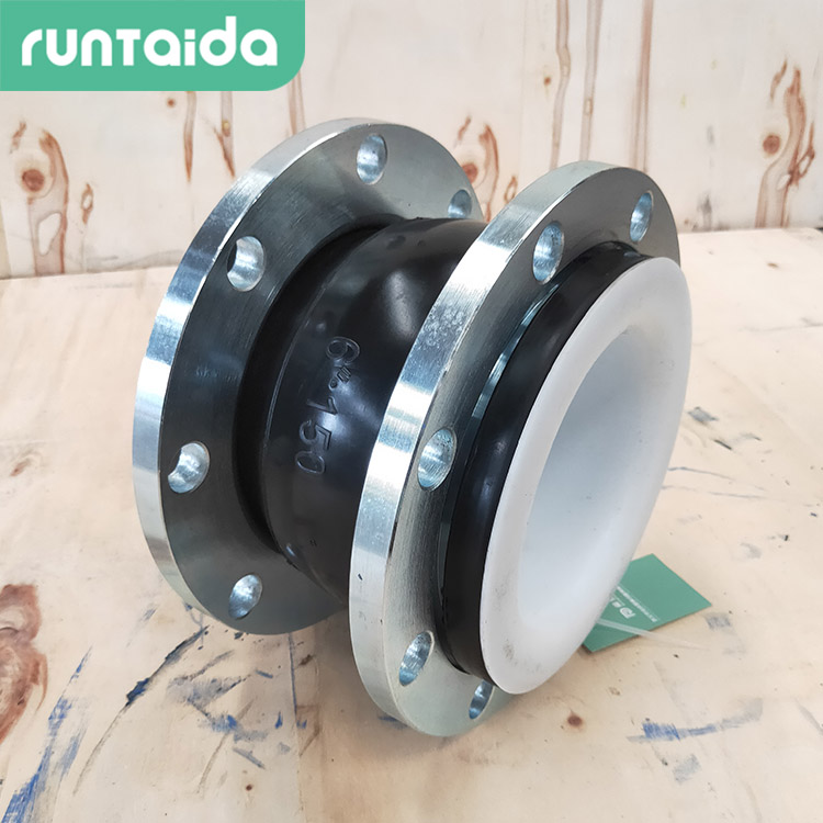 PTFE襯四氟橡膠軟（ruǎn）接頭